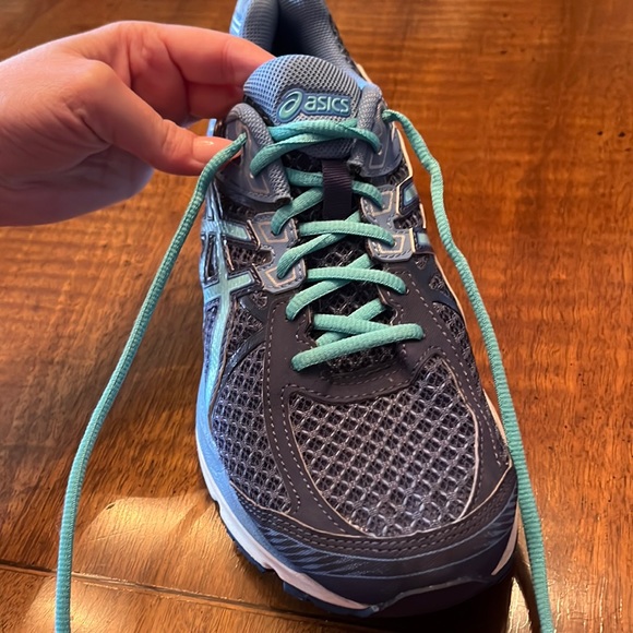 Asics Running Shoes - Picture 5 of 12